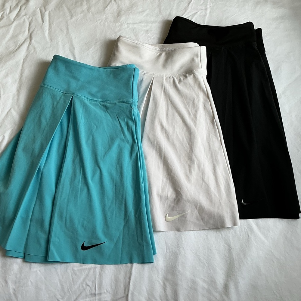Nike Women's Tennis Skirt - Black, White, and Blue